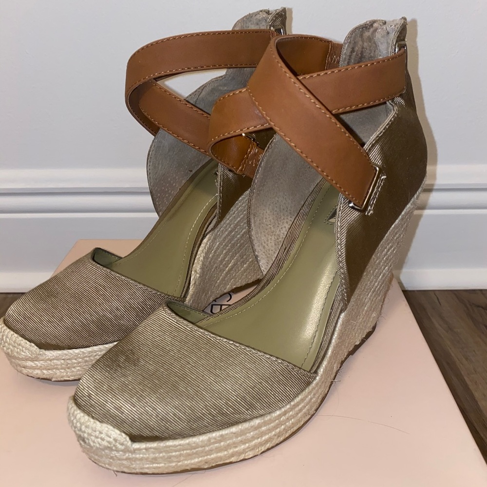 Espadrille Style Wedge